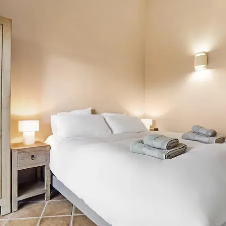 Holiday home Le Tropezien - Vue A 180, 3 Chambres, Jardin & Piscine *